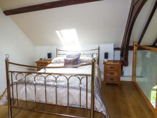 Eglwys St Cynfil Villa Пълхели Екстериор снимка